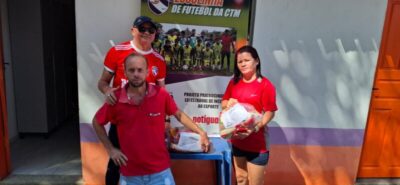 Escolinha de futebol entrega cestas natalinas a famílias de alunos e reforça atuação social no Maranhão