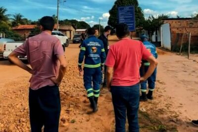 Obras de pavimentação sem autorização são embargadas pela Prefeitura de Grajaú em três povoados