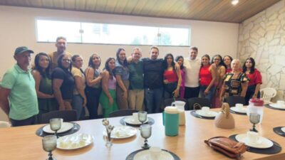 Gleidistone e representantes da comunidade do Brejinho do Ismael reafirmam compromisso com o grupo do prefeito Juvenal Silva
