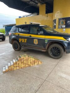 Vídeo: mais de 100 kg de maconha são apreendidos após perseguição na BR-010, em Imperatriz