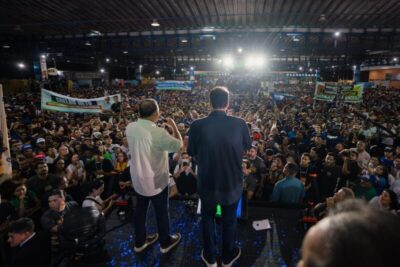 Com 40 mil pessoas e 182 prefeitos, Orleans Brandão lança pré-candidatura ao governo do Maranhão