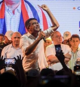 Lahésio e Roberto Rocha dão a largada na corrida eleitoral