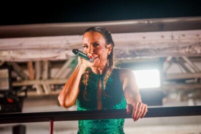 Ivete Sangalo puxa multidão de 650 mil pessoas na Avenida Litorânea