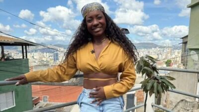 Cantora Adriana Araújo sofre aneurisma em BH