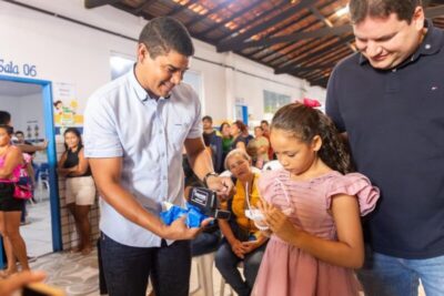 Projeto Um Novo Olhar entrega 600 óculos e amplia acesso à saúde dos olhos em Presidente Sarney