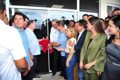 Iracema Vale prestigia inauguração do Hospital de Referência de Alta Complexidade da Região Tocantina