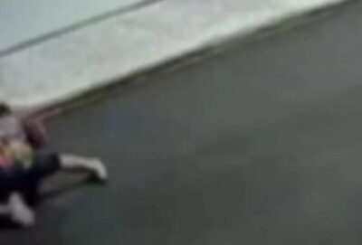 Mulher é perseguida e morta a facadas pelo ex-companheiro; câmeras registram crime brutal