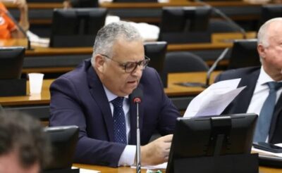 Comissão aprova projeto que prevê coletores de resíduos sólidos nos bueiros