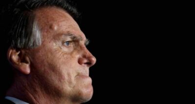 Alexandre de Moraes nega transferência de Bolsonaro para hospital após queda em cela