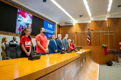 Assembleia Legislativa homenageia o PCdoB pelos 104 anos do partido