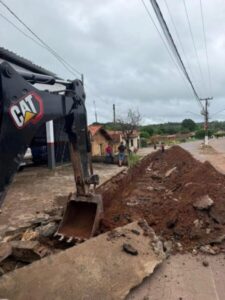 Gestão Suane Dias avança com obras de drenagem na Avenida Bento Chaves, em Gonçalves Dias.