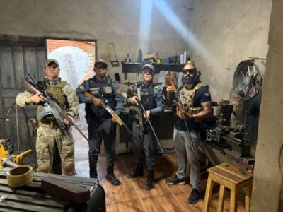 POLÍCIA FECHA FÁBRICA CLANDESTINA DE ARMAS E FREIA AÇÃO DO CRIME ORGANIZADO EM BARRA DO CORDA