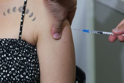 Capital paulista já vacinou mais de 11 mil gestantes contra o VSR