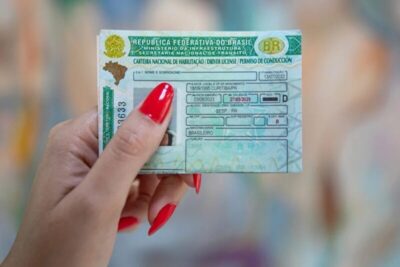 Contran tira obrigatoriedade de autoescola para CNH e deve reduzir custo em até 80%