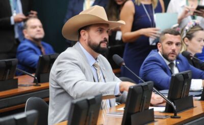 Comissão aprova projeto que ajusta legislação sobre transportador rodoviário de cargas