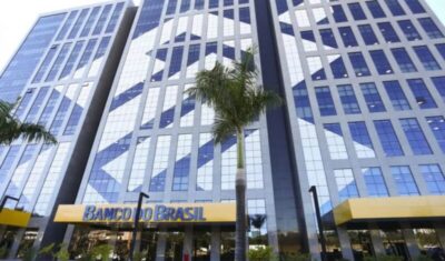 Comissão de Trabalho debate reestruturação das carreiras no Banco do Brasil