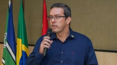 Alvo da PF, prefeito afastado em Macapá renuncia a mandato e vai disputar governo do AP
