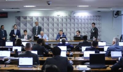 Convocados não comparecem e CPMI do INSS adia depoimentos