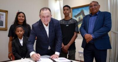 Governo sanciona lei que dá amparo financeiro e educacional a órfãos de feminicídio