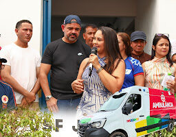Edna Silva e João Carlos entregam ambulância e fortalecem a saúde da Vila Pindaré