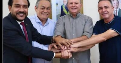 Governador Carlos Brandão enche a bola de Erlânio Xavier: “Uma das 18 cadeiras de deputado federal é tua, Erlânio.”