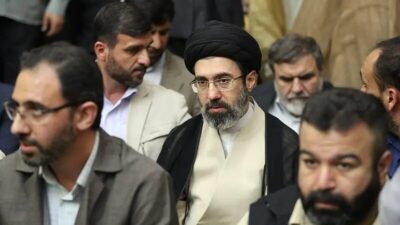 Filho de Khamenei e novo líder do Irã fica gravemente ferido após ataque atribuído a Israel