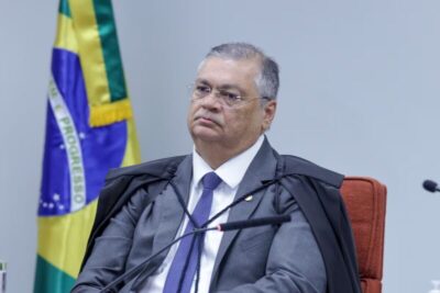Dino suspende ordem da CPI do INSS para quebrar sigilos de amiga de Lulinha
