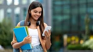 MEC abre nesta segunda-feira (14) prazo para pedir isenção da taxa do Enem 2025