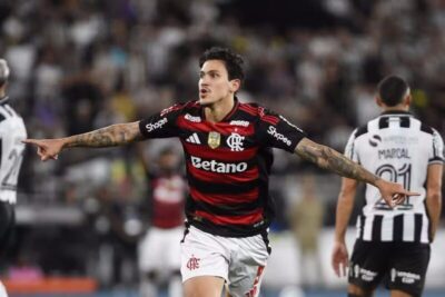 Palmeiras mantém favoritismo ao título do Brasileirão; Flamengo cresce após goleada no clássico