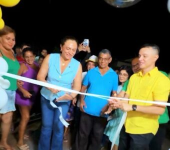 Prefeita de Arari inaugura Unidade Básica de Saúde no povoado Barreiros após anos de espera