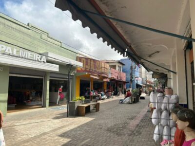 Feriado de São José terá horário especial no comércio de Caxias