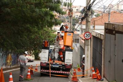 Enel anuncia R$ 10 bi em investimentos com foco em rede subterrânea