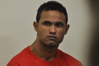 Justiça do Rio considera goleiro Bruno foragido