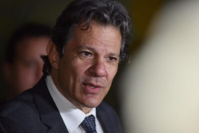 Fernando Haddad deixará o governo Lula nesta sexta-feira (20), confirma Ministério da Fazenda