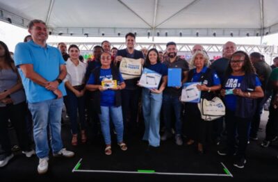 Governo do Maranhão entrega escola reformada em Peritoró e amplia investimentos em educação