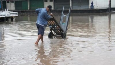 Chuvas no MA acendem alerta para riscos à saúde após contato com água contaminada