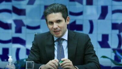 Hugo Motta anuncia prioridade para votação do acordo Mercosul–União Europeia