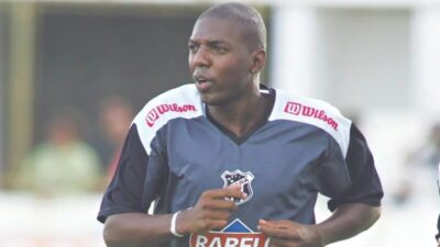 Ex-atacante Reinaldo Aleluia morre aos 53 anos