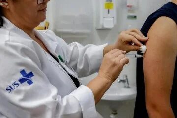 Governo inicia vacinação-piloto contra dengue com imunizante brasileiro