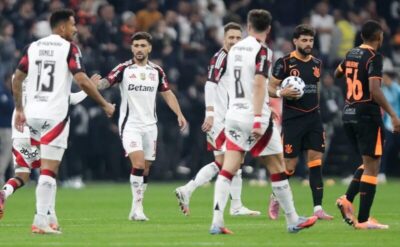 Flamengo e Corinthians decidem o título da Supercopa do Brasil em duelo de gigantes no Mané Garrincha