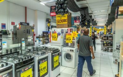 Desaceleração no varejo será maior que o previsto em 2025 e vai continuar pelo menos no 1º trimestre de 2026