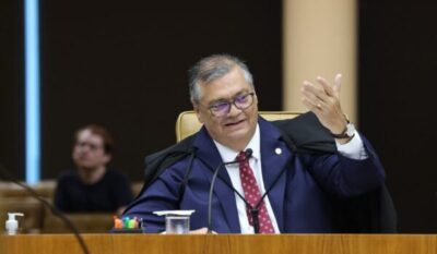 Dino abraça ‘populismo jurídico’ contra polêmicas, diz Estadão