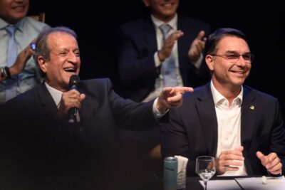 “Valdemar aposta em protagonismo internacional de Flávio Bolsonaro”