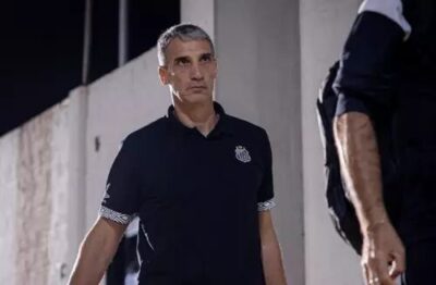 Santos FC demite técnico Juan Pablo Vojvoda após derrota