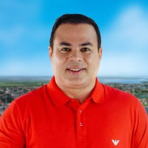 ATENÇÃO, NOVOS SERVIDORES DE SANTA HELENA: Prefeito Joãozinho faz a 4a chamada de concursados