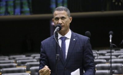 Comissão aprova projeto que define prazos para perícia em armas da segurança pública apreendidas