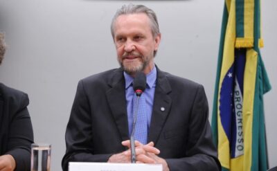 Debatedores pedem mudanças na habitação popular para evitar perda de imóvel por dívida de condomínio