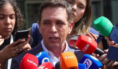 Jair Bolsonaro tem alta hospitalar; ex-presidente já está em casa