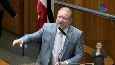 Othelino sai em defesa do PT após ataques de Yglésio: “mais importante partido do Brasil”