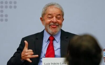 Lula usa tática de aproximação com Trump, mas não vai de ‘peito aberto’ para reunião, diz especialista